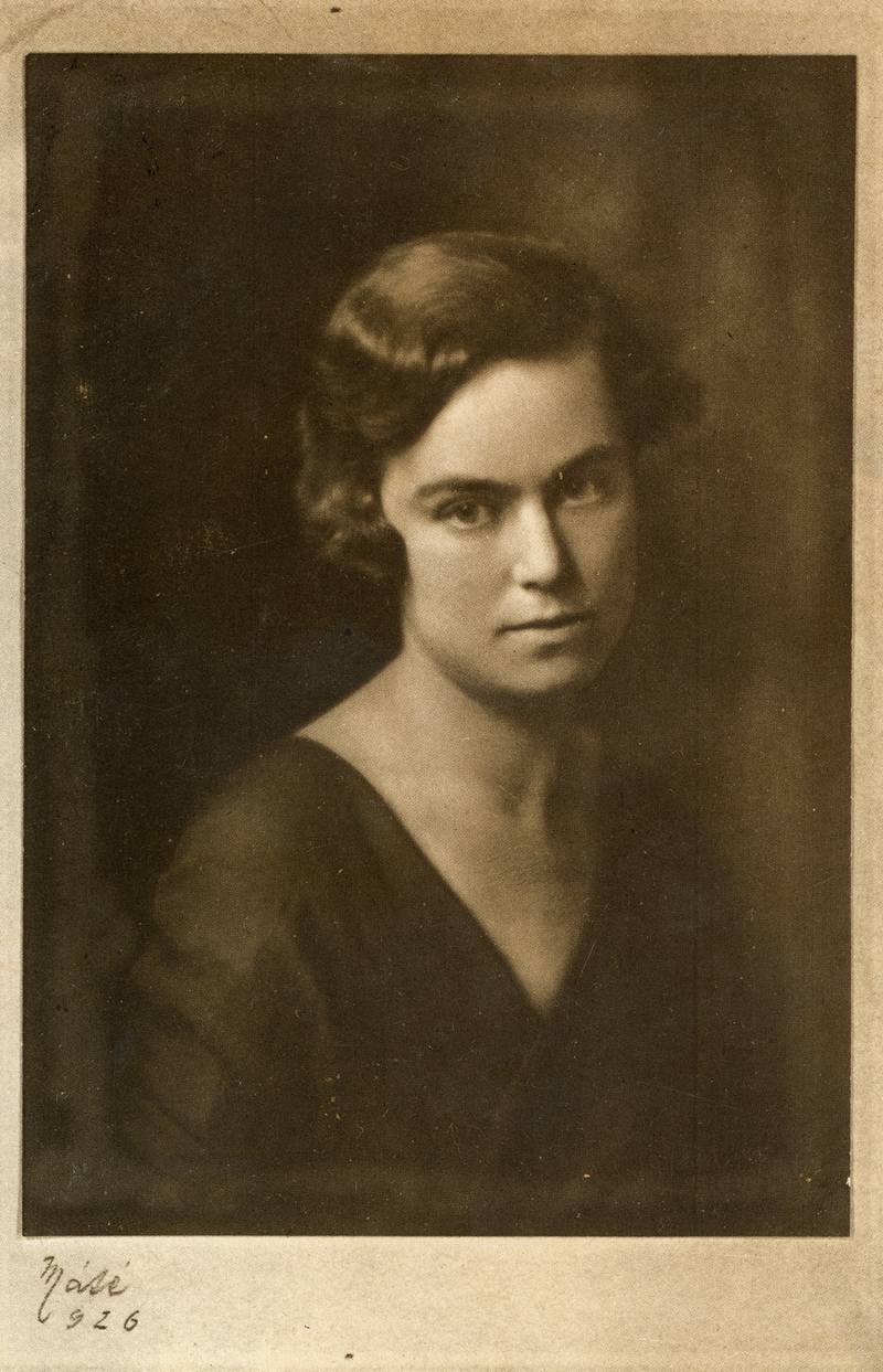 Vágó Márta író portréja, 1926, zselatinos ezüst, 12,2 × 19 cm, Máté Olga felvétele, ltsz.: 3462 © Petőfi Irodalmi Múzeum